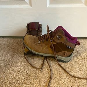 Timberland Hiking Boots Size 6